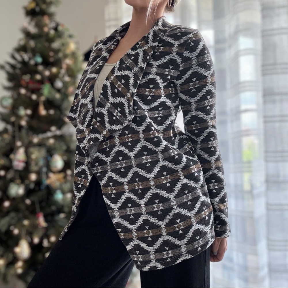 Jack by BB Dakota Tribal Print Cardigan - Size Small